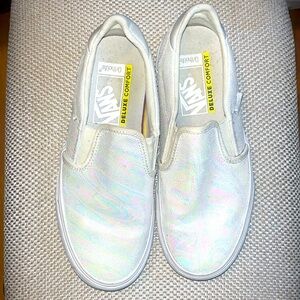 Vans Deluxe Comfort Ortholite Iridescent White
Slip On Shoes Size 7